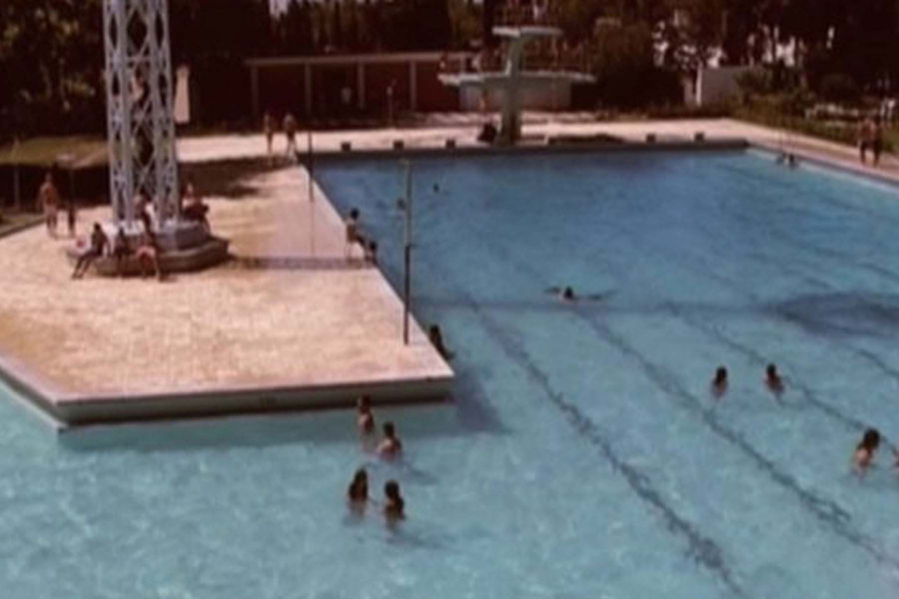 HELENA INVERNO e VERÓNICA CASTRO - Pool